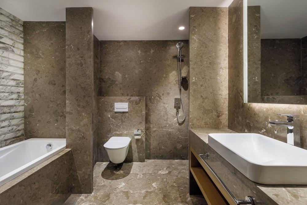 Holiday Inn Express Kathmandu Naxal by IHG