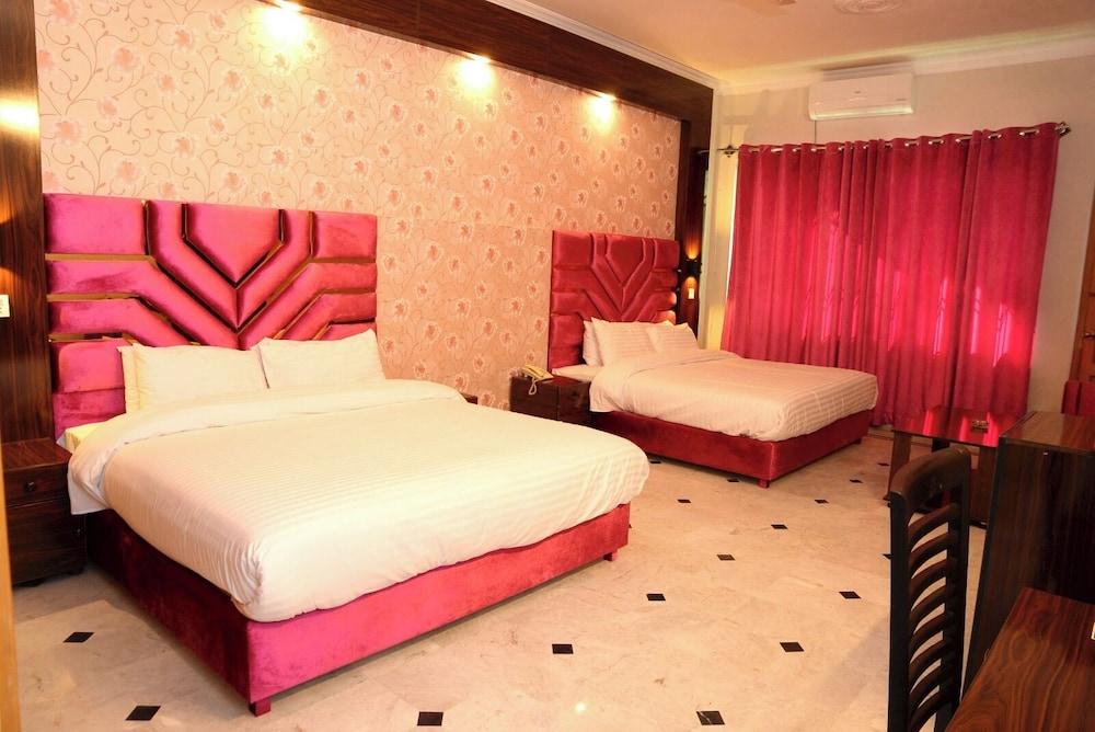 Royal Continental Guest House