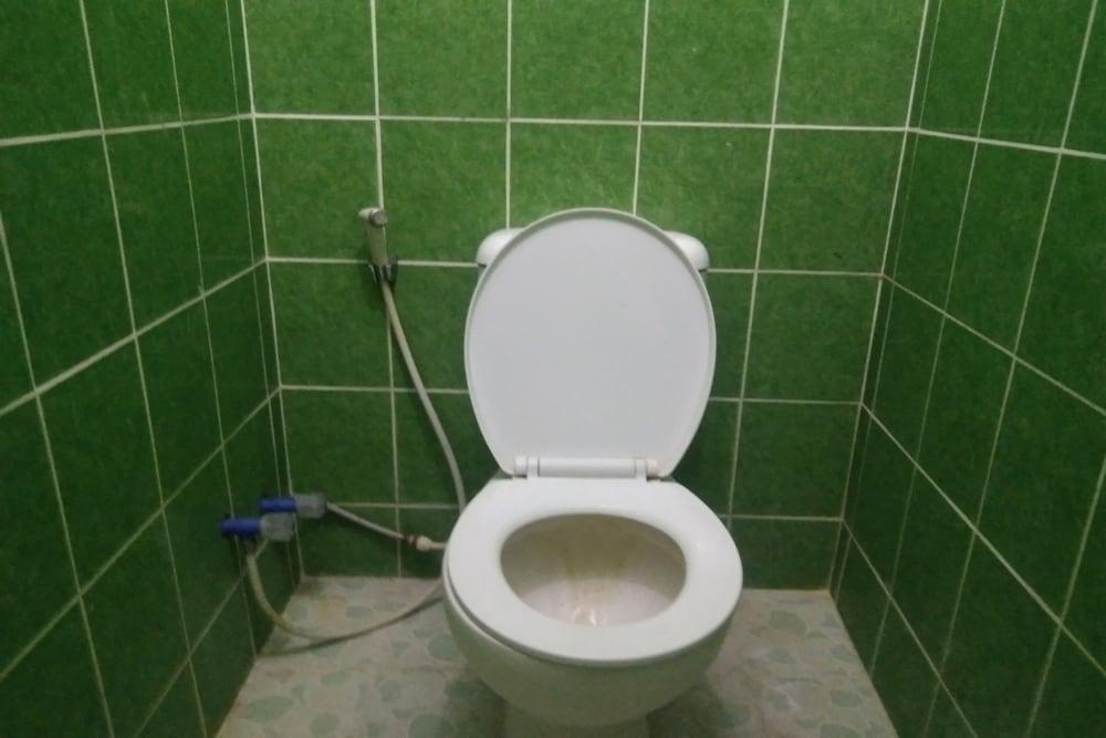 OYO Life Kost ijo Tembok Tinggi