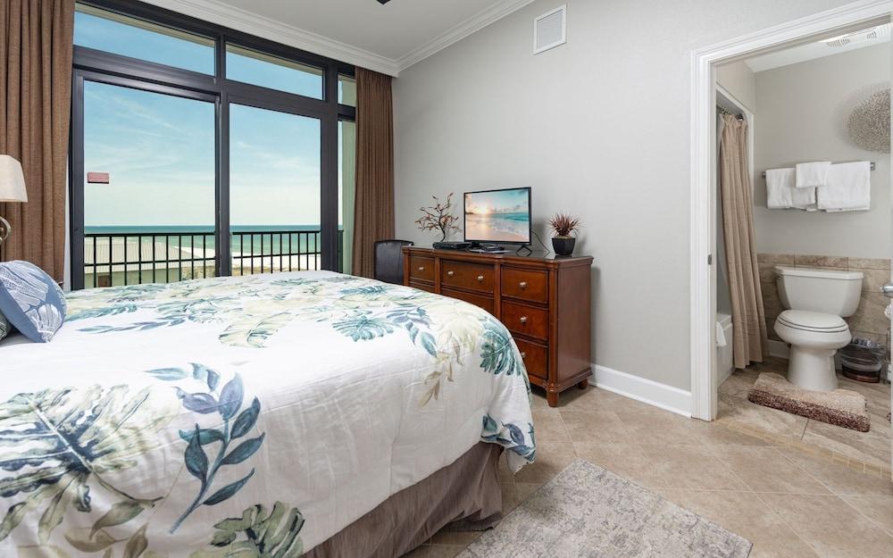 Phoenix West Ii 411 4 Bedroom Condo