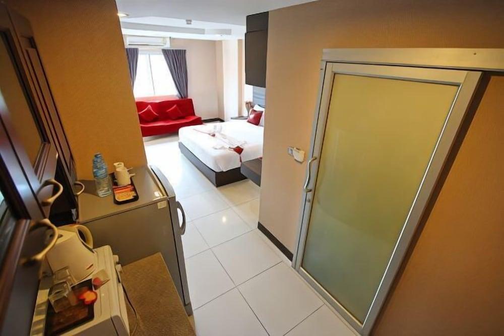 Valhalla Pattaya Hotel