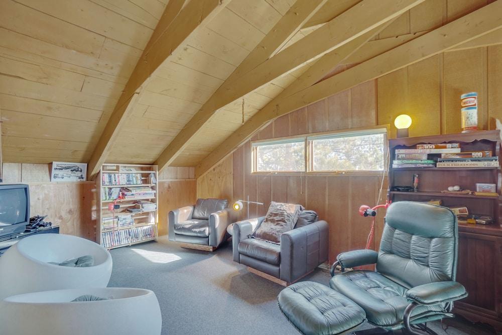 Red Feather Lakes Cabin w/ Deck & Views!