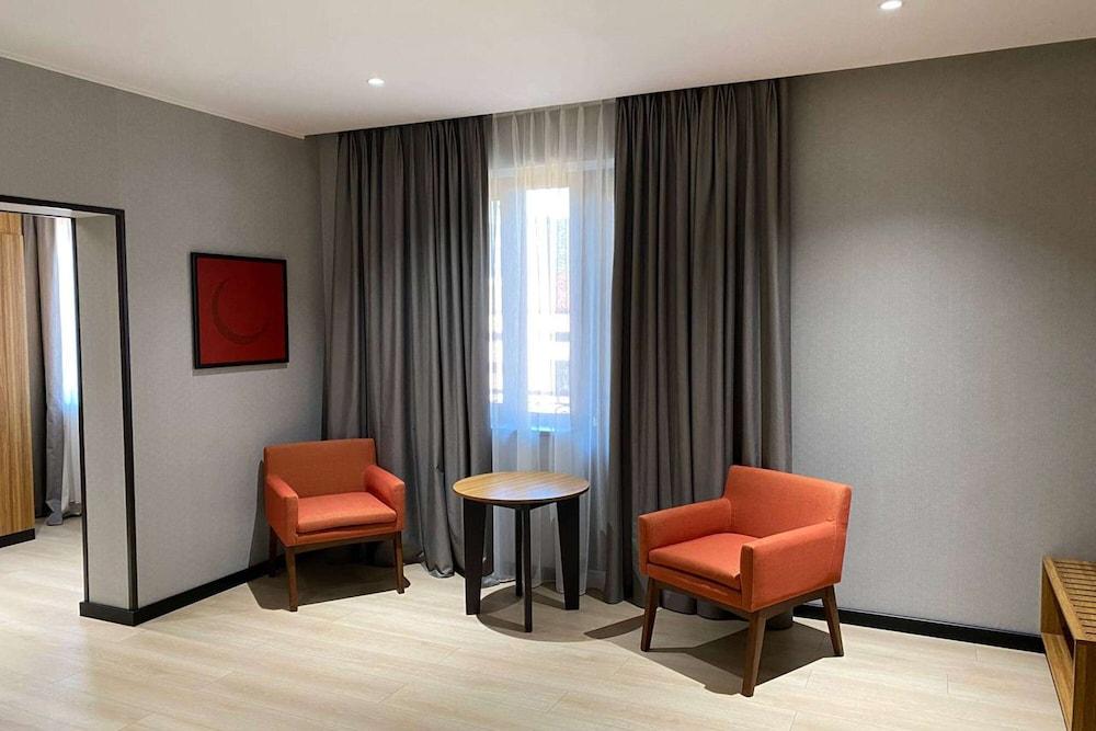 Ramada Encore By Wyndham Tashkent