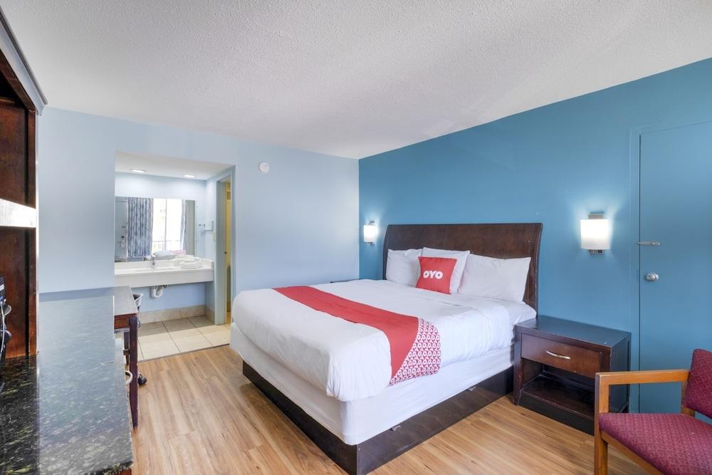 OYO Hotel Cleveland, TN