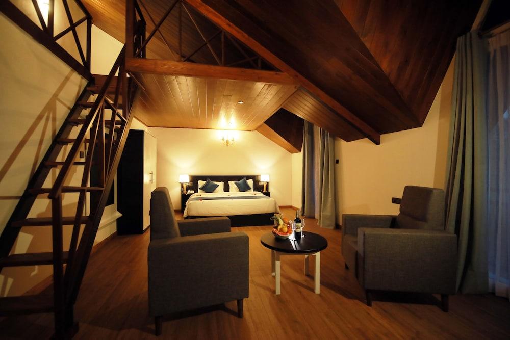 Single Tree Mount Hotel