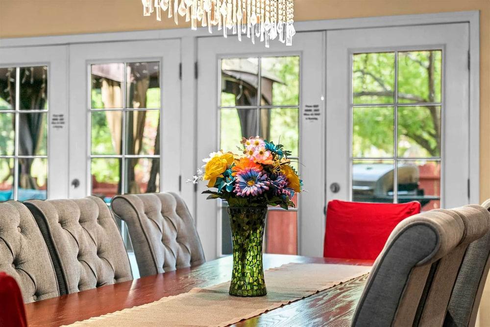 1 Mi to Trails: Pet-friendly Home in West Sedona!