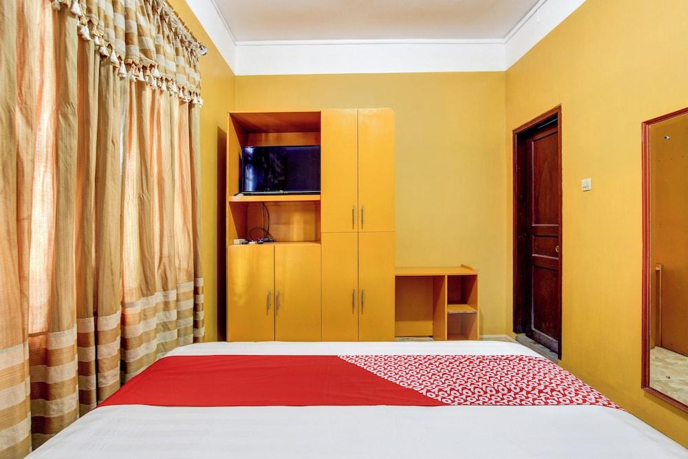 Hotel O Griya Pius Syariah Malioboro