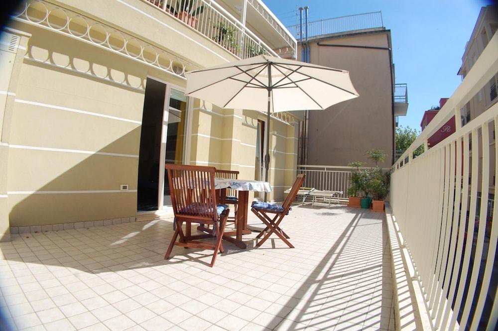 Souvenir 6 in Gabicce Mare