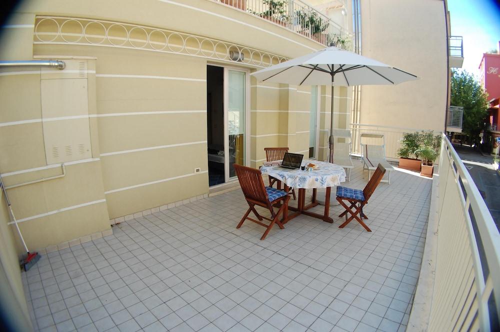 Souvenir 6 in Gabicce Mare