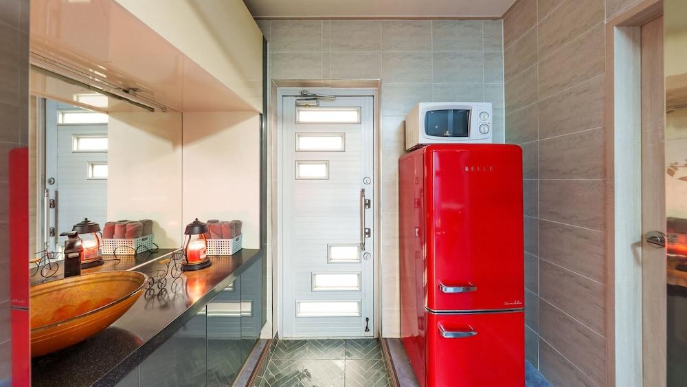 Boeryeong Rainbow Oceanview Pension