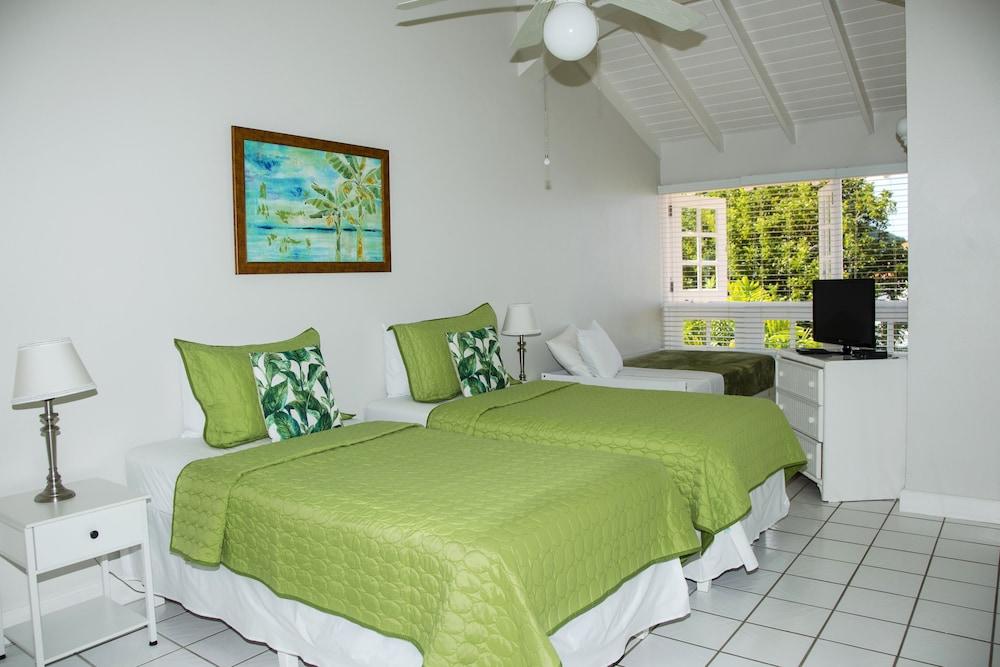 The Anchorage #5 a 3 bedroom Waterfront Condo in Rodney Bay 3 Condo by RedAwning