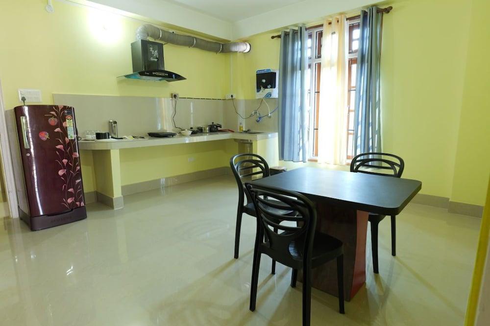 The Transit Stay - Guwahati