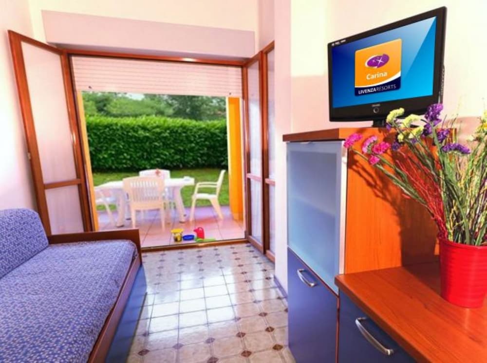 Bright Apartment With Private Garden - Beahost