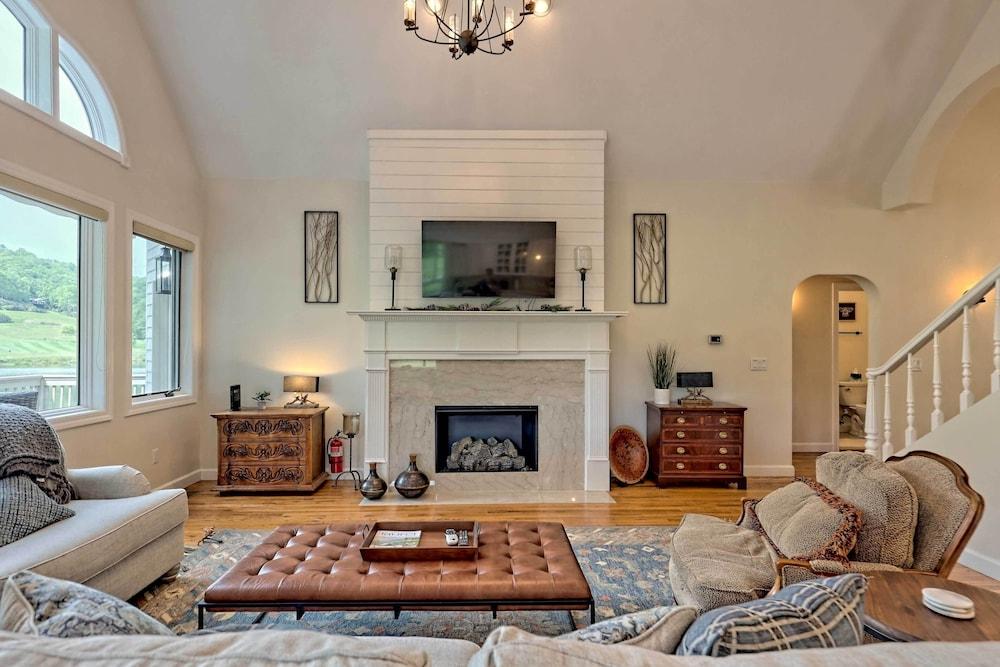 Chic Sky Valley Resort Home on Golf Course!