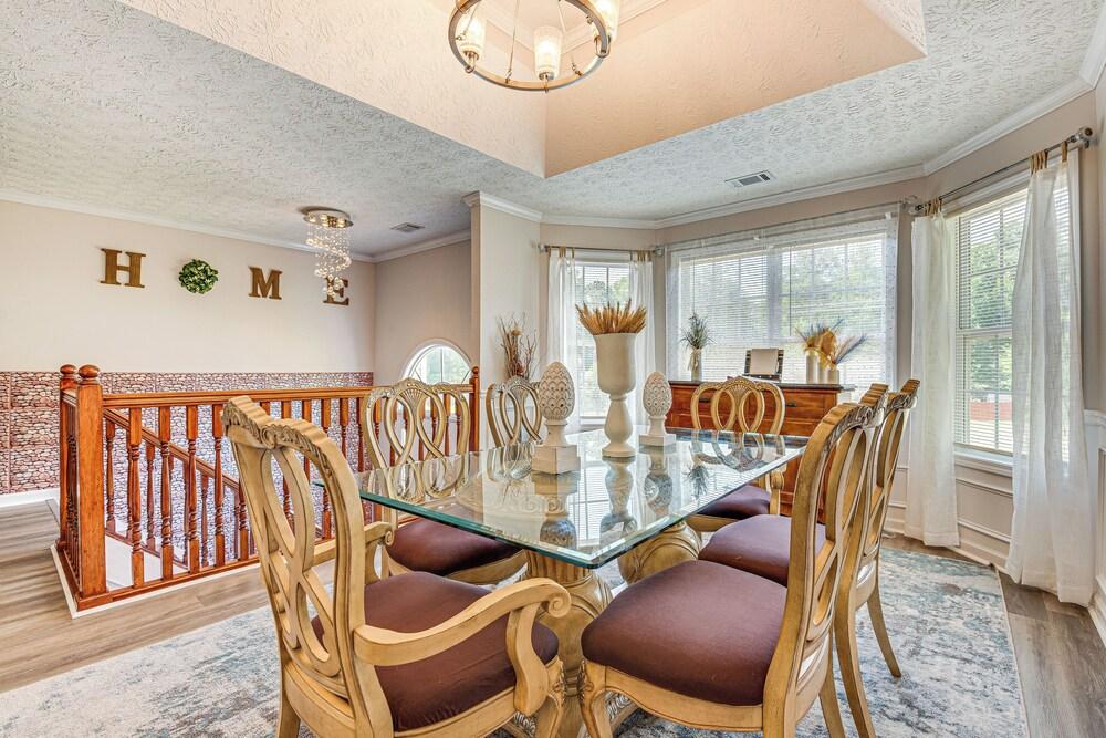 Covington Abode < 30 Mi to Stone Mtn Park!