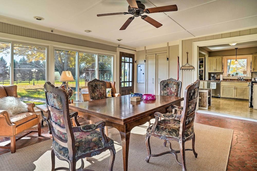 Spacious Home + Acreage, 16 Mi to Chattanooga