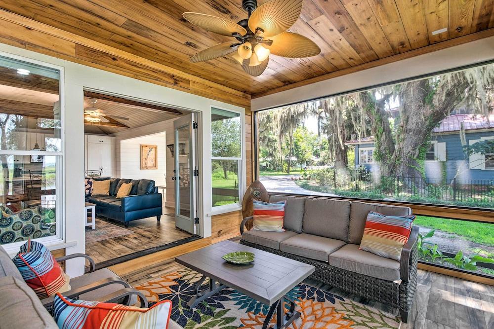 Private Dock + Fire Pit: Riverfront Darien Cottage