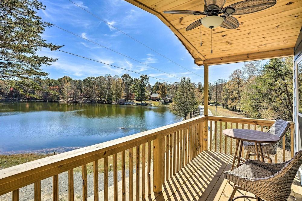 Brand-new Trenton Cabin: Panoramic Lake Views