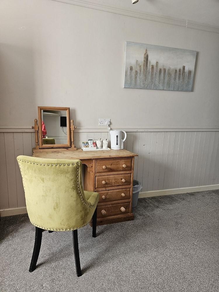 Dog and Partridge Inn