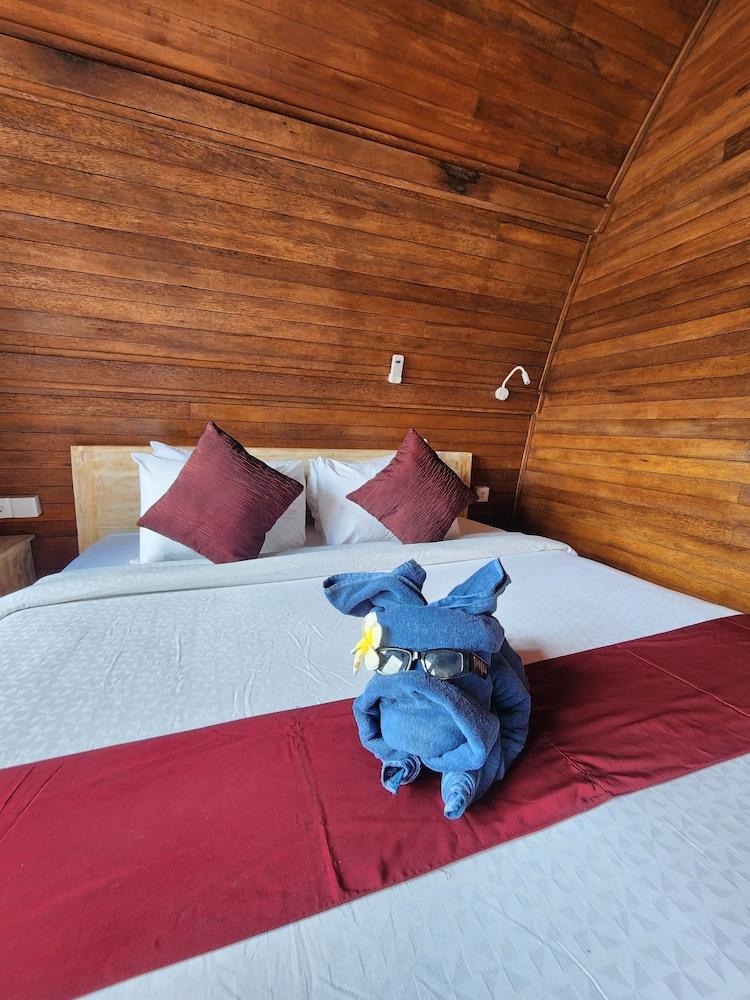 Jineng Guest House By The Swand