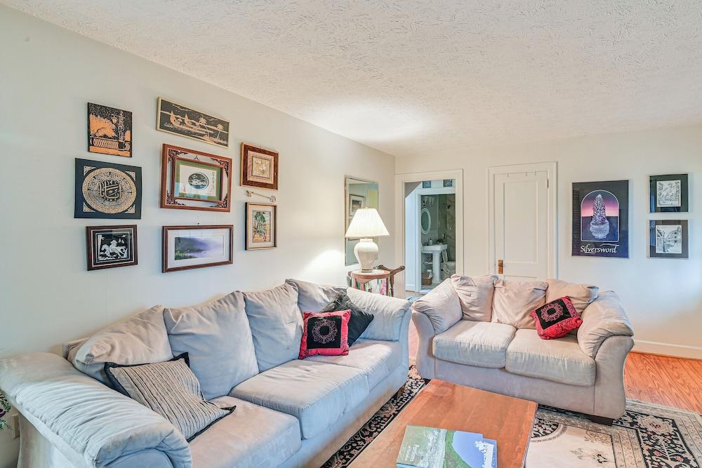 Midway Home on 22 Acres Near Bourbon Trail!