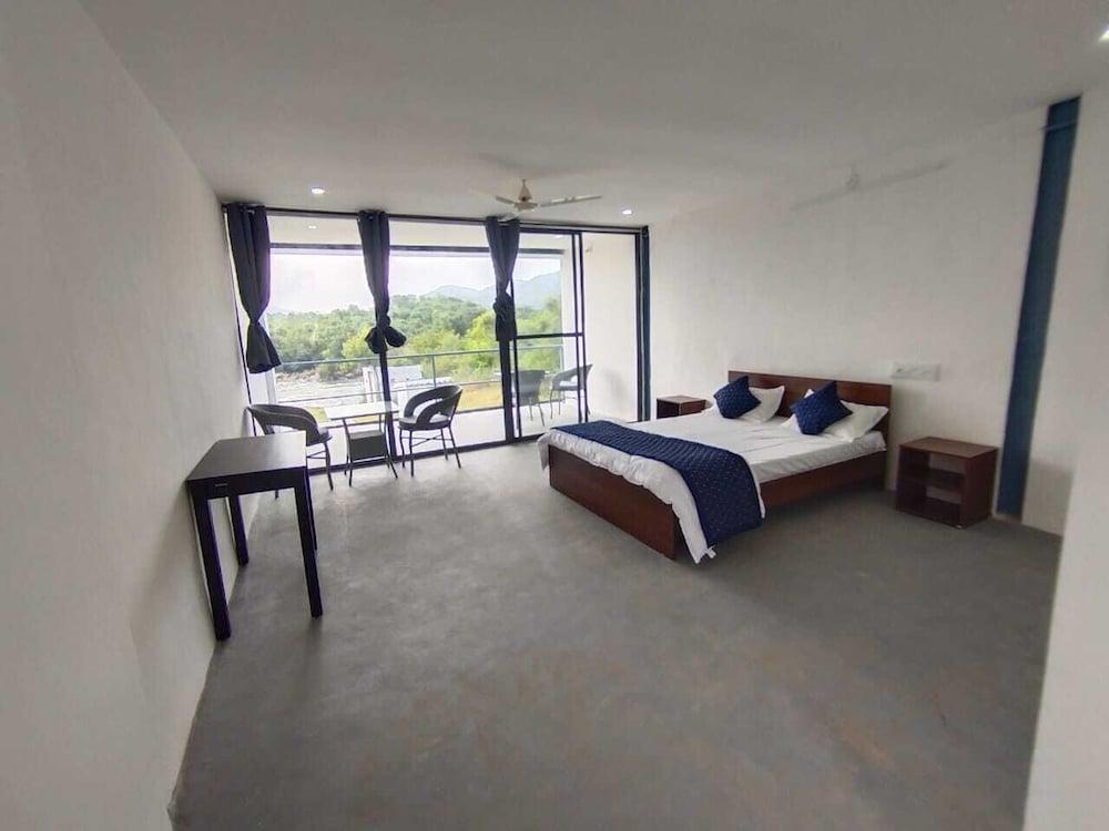 ATHMAVEDA - SHIVANASAMUDRA