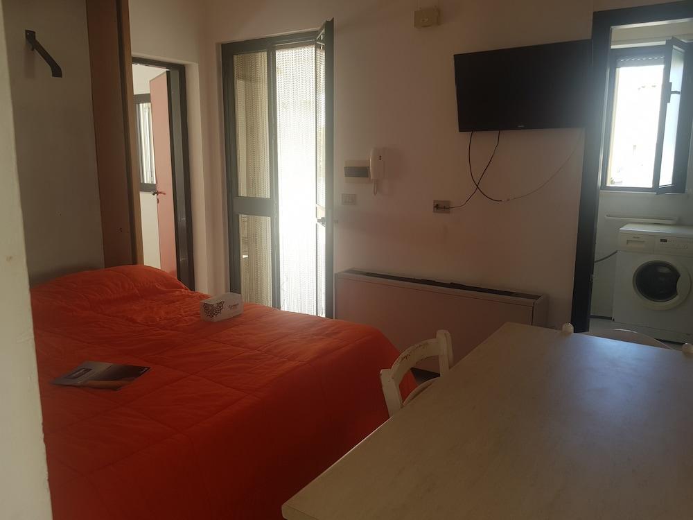 Trilocale Mimose in Baia Verde