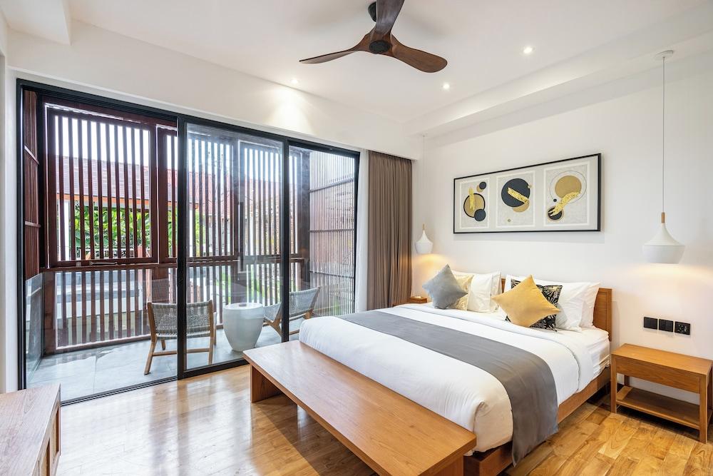 Red Sunset Villa by Betterplace