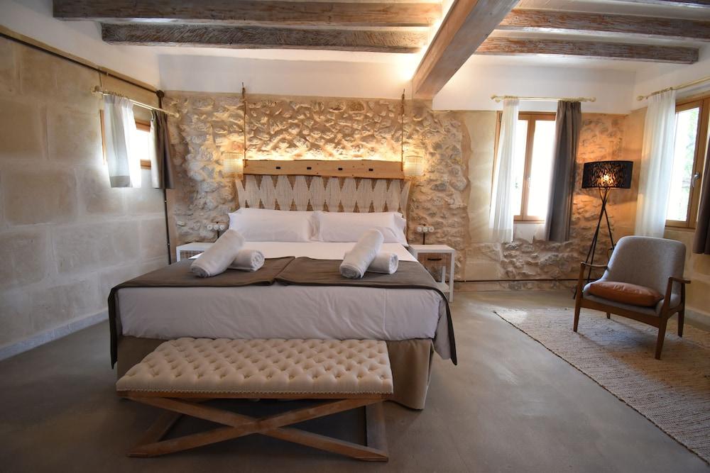 Calvario Plaza Hotel