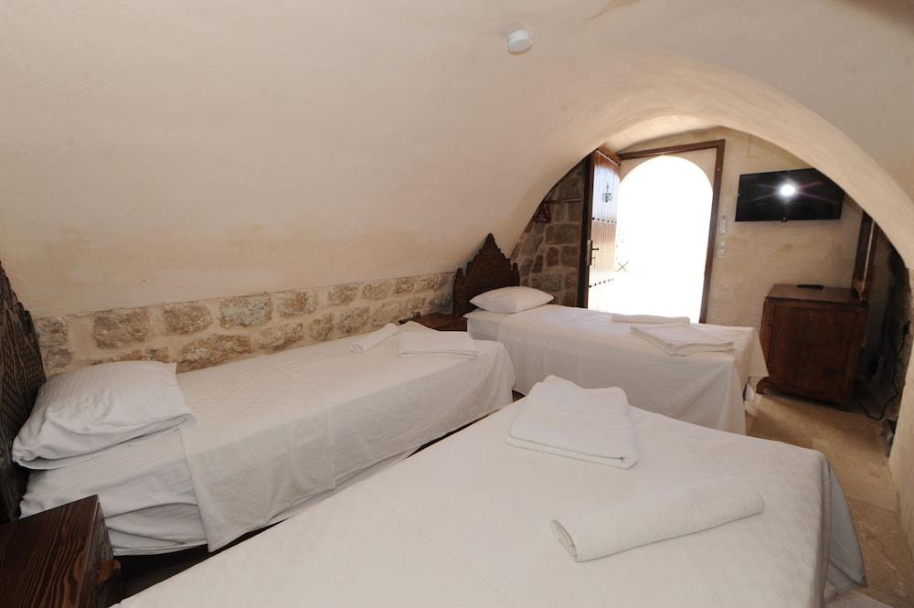 Artukhan Butik Hotel