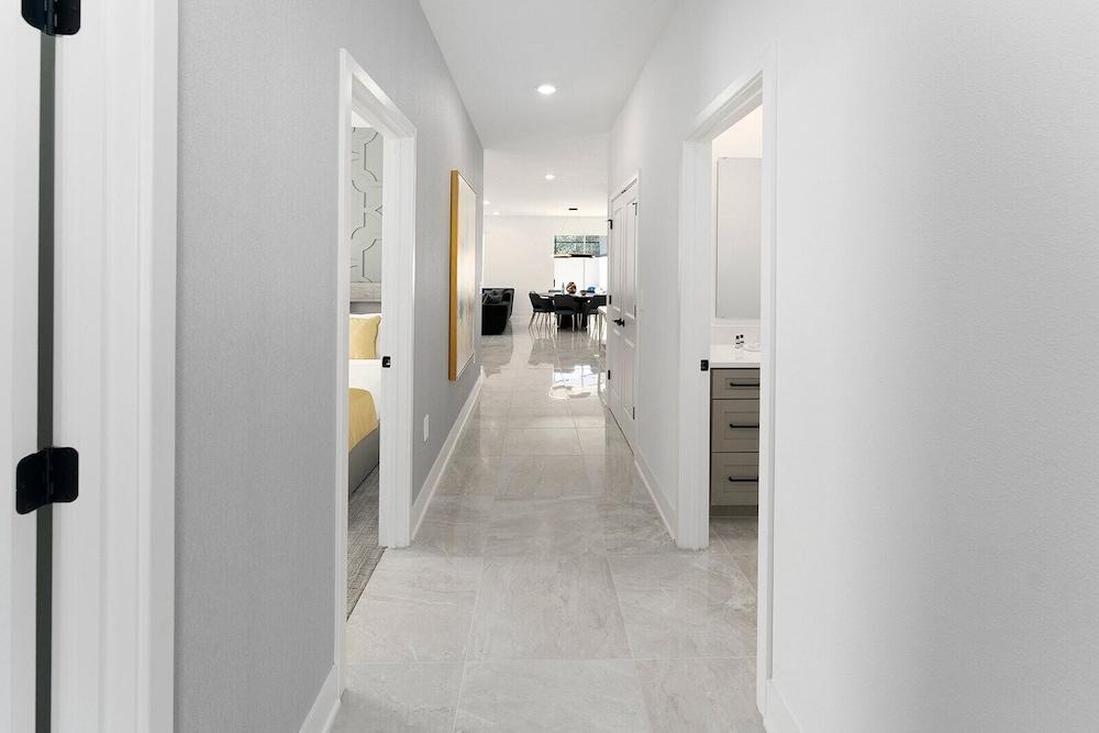 Vor5346aa: 5 Bed, Gamer's Paradise, Pool