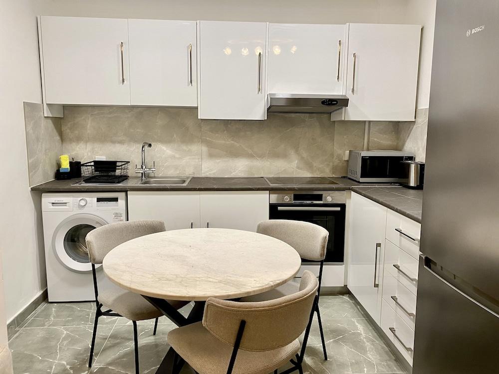 White Arches Sea View Apt No.2 by TrulyCyprus