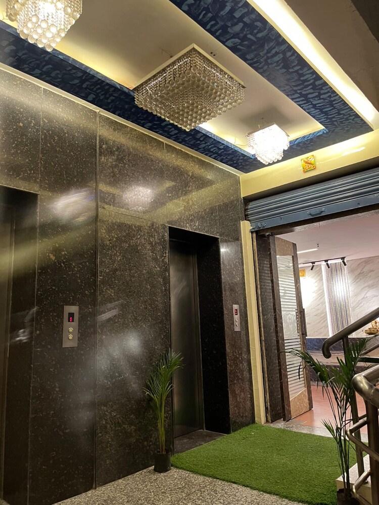 Vaidh Business Hotel