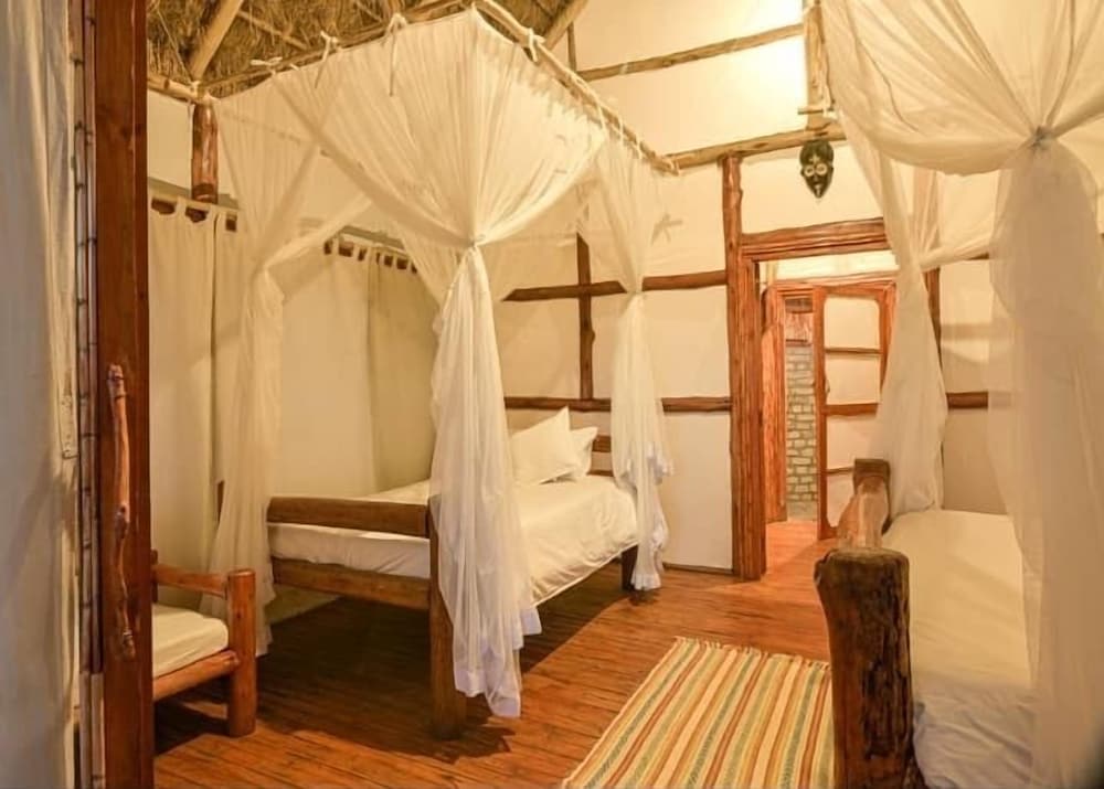 Kazinga Wilderness Safari Camp