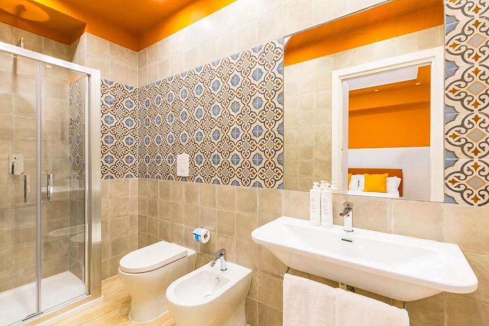 Colonna Apartment 3 in Napoli