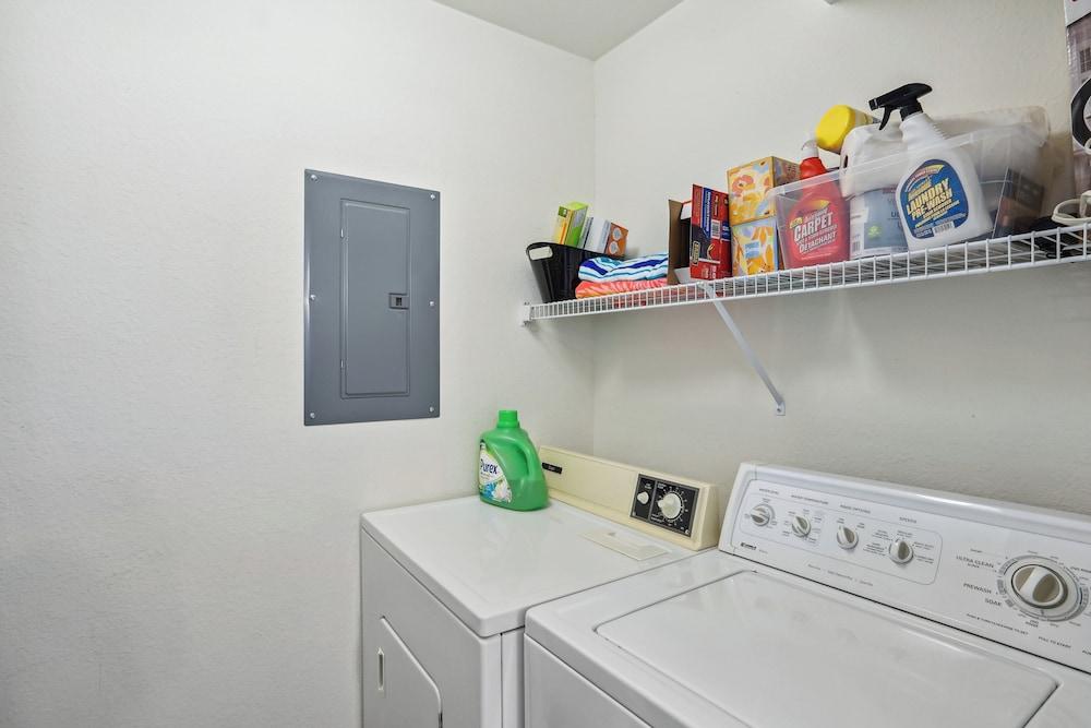 Condo w/ Balcony & Views in Lake of the Ozarks