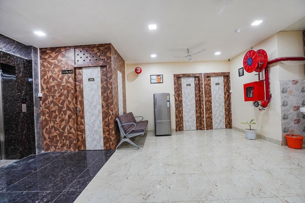 Fabhotel Rs Residency