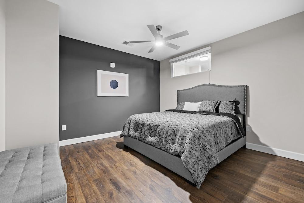 Platinum Suite Penthouse Suite The Gulch