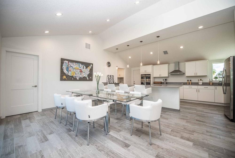 Swiss 14 - Lake Stephanie