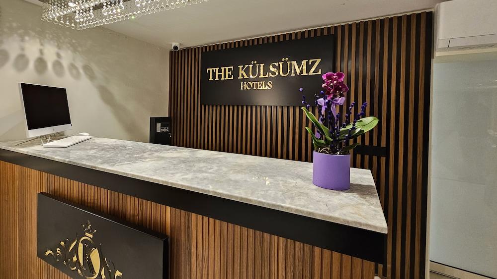 The Külsümz Hotel