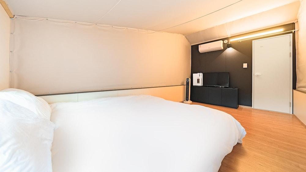 Ganghwado Haeideun dog Glamping