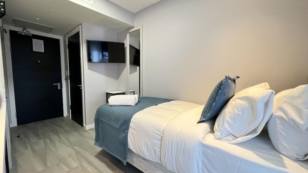 Wellington Temple Bar