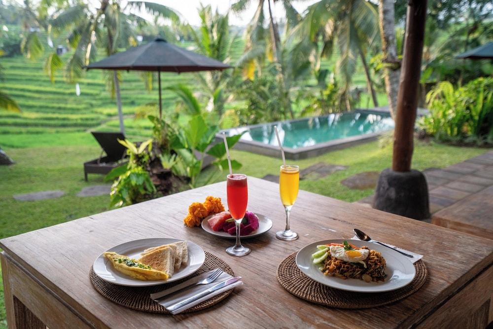 Green Sari Private Villa