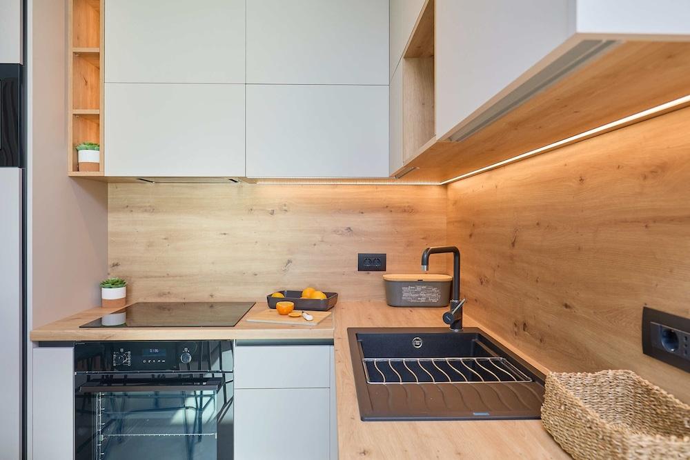 Hedera Estate, Hedera A44