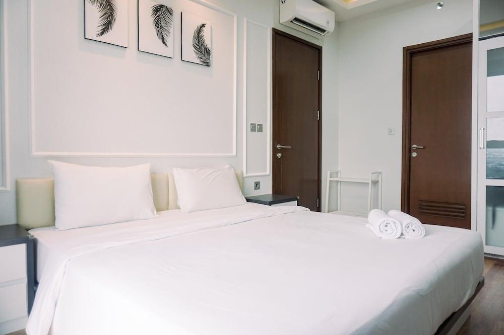 Modern And Comfy 1Br At M-Town Signature Apartment