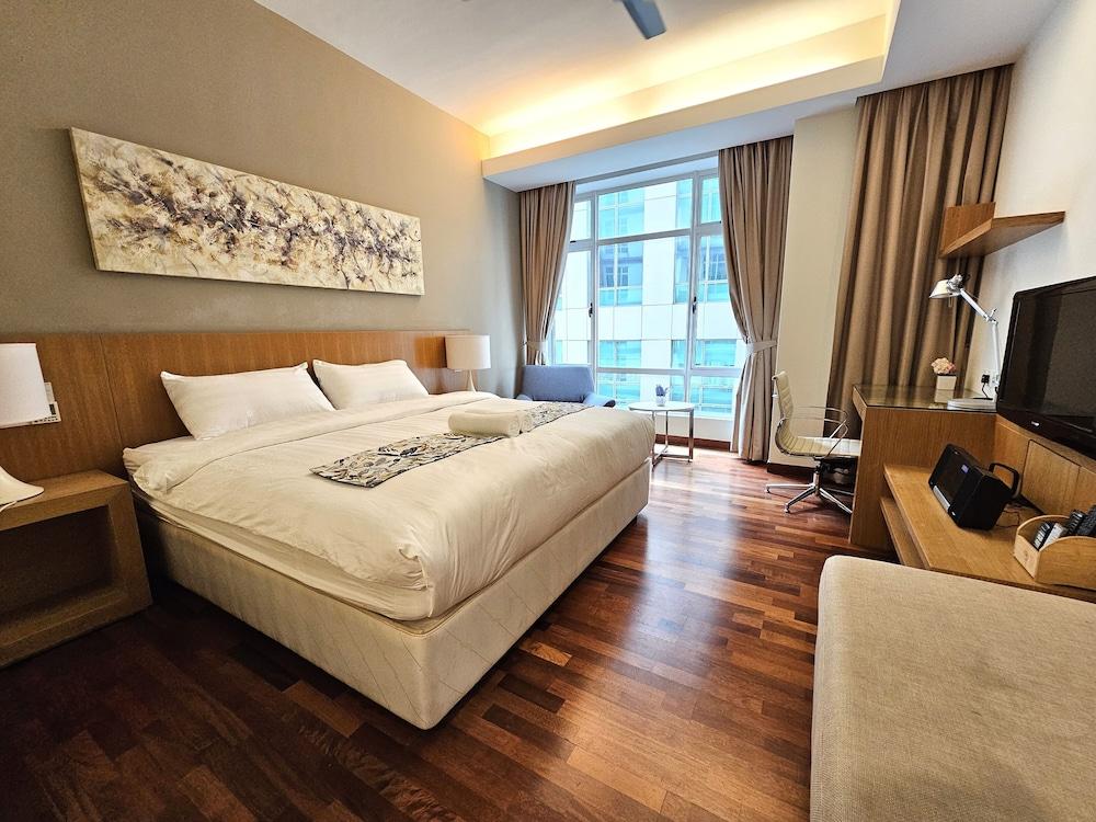 Cormar Suites Serviced Apartment
