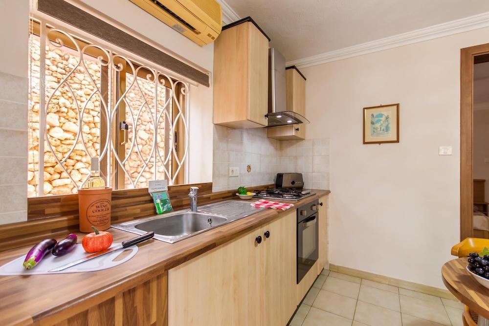 Villa & Pool 3 Mellieha Bay Retreat