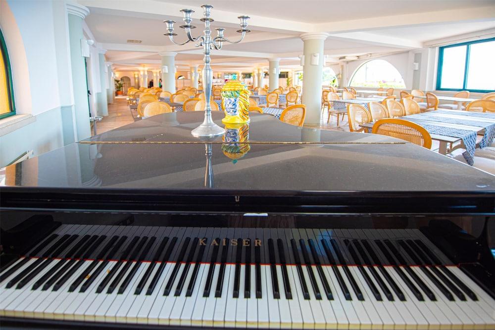 Baia Taormina - CDSHotels