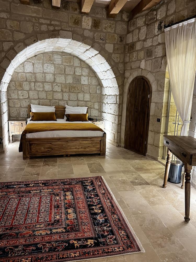 Chakra Special Caves