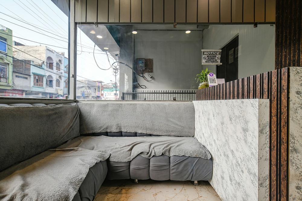 FabHotel Orbit Homestay